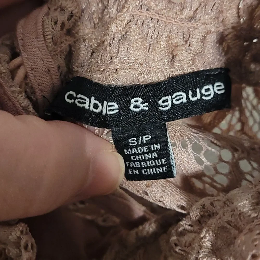 ‎Cable & gauge vintage style floral top - Picture 8 of 9